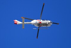 K川上空・久々のドクターヘリ