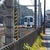 冬枯れの沿線・西武線 52席の至福フロントビュー