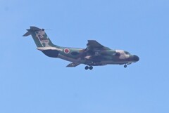 K川上空・EC-1 電子戦訓練機（カモノハシ）