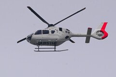 Ｋ川上空・要請出動中のドクターヘリ