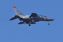 K川上空・自衛隊機（T-4練習機06－5782）