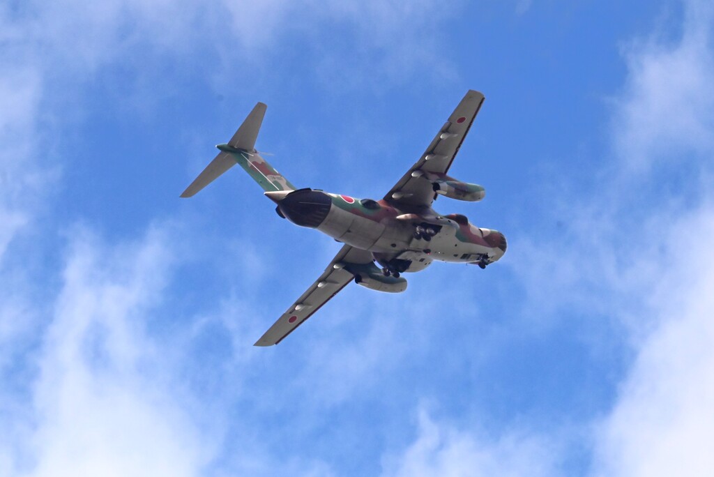 K川上空・EC-1 電子戦訓練機（カモノハシ）