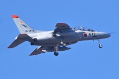 K川上空・自衛隊機（T-4練習機 06－5642）