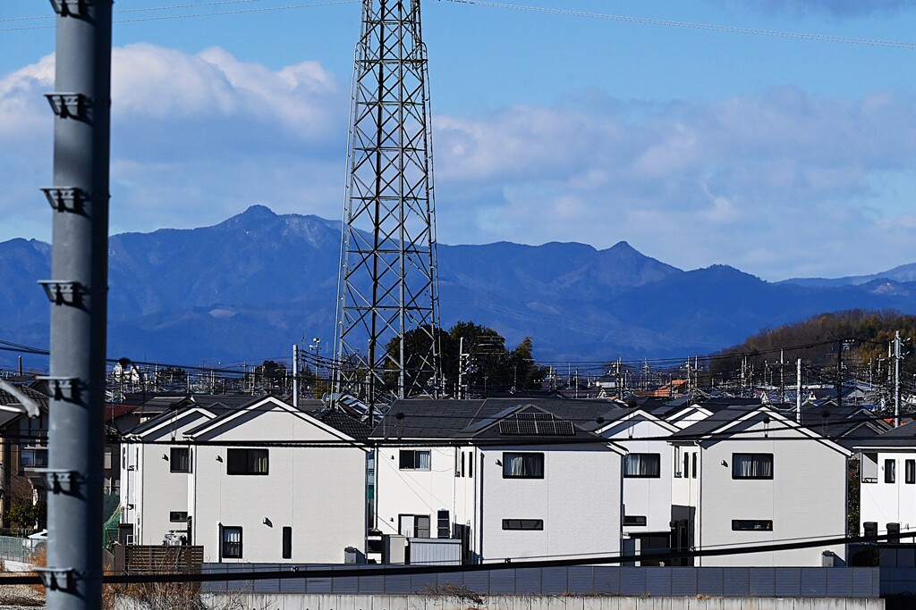 K川土手・奥多摩方面の山々