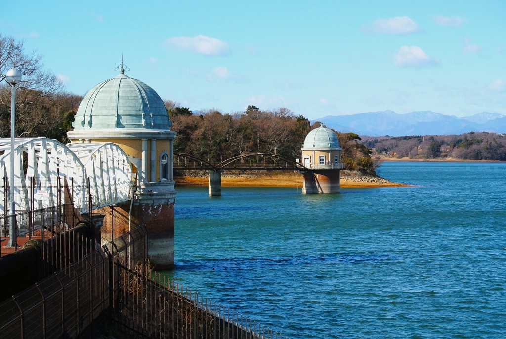 村山下第一取水塔