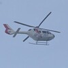 用水路上空・定刻通勤飛行のドクターヘリ