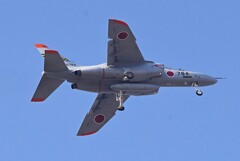 K川上空・自衛隊機（T-4練習機06－5784）