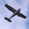 K川よりセスナ機
