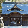 K川沿道脇・八坂神社へ初詣