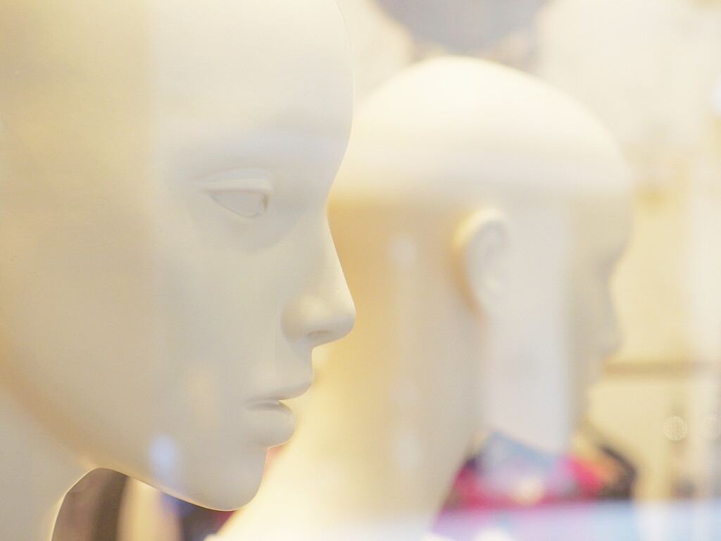 mannequin