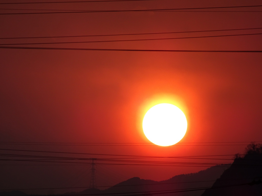 真っ赤な太陽