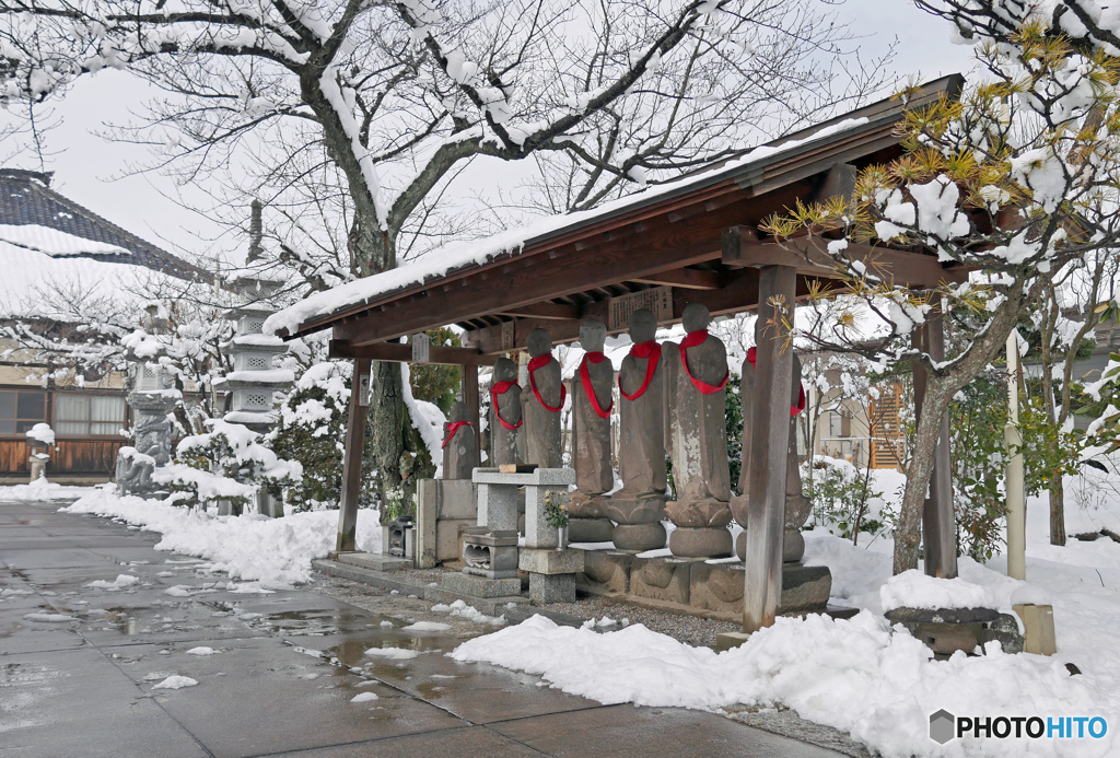 屋根地蔵