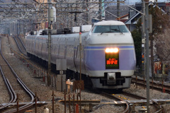 E３５１系　②