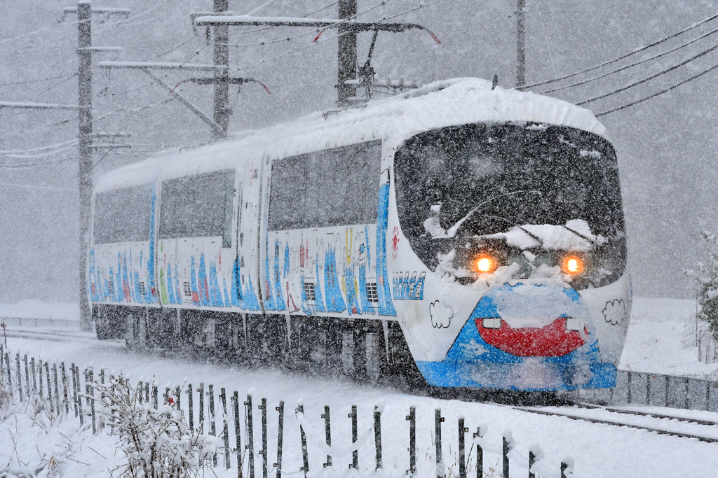 吹雪の中のフジサン特急