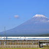 新幹線と富士山