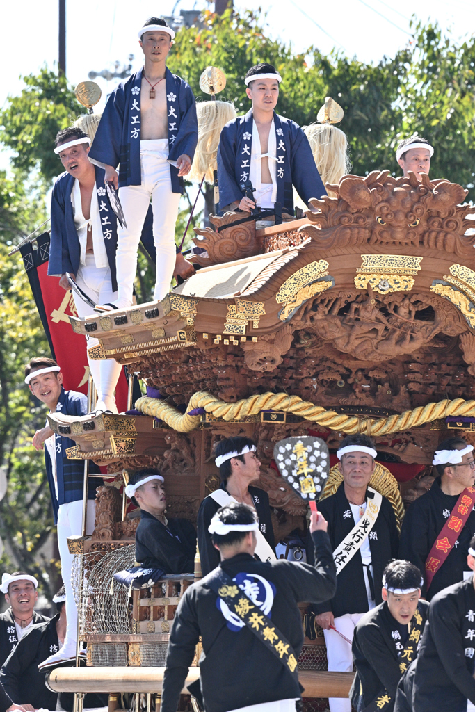 祭りの男たち（2）