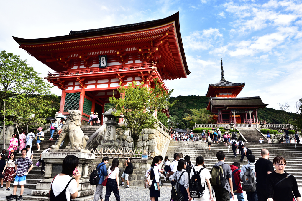 賑わいの清水寺