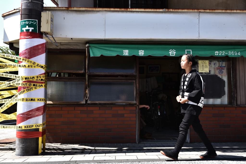祭りの日は開店休業