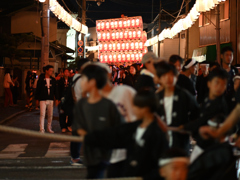 だんじり祭り　夜間曳行（１）