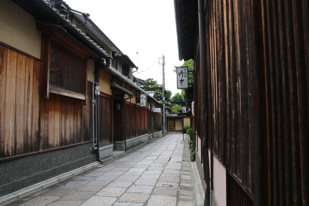 石塀小路