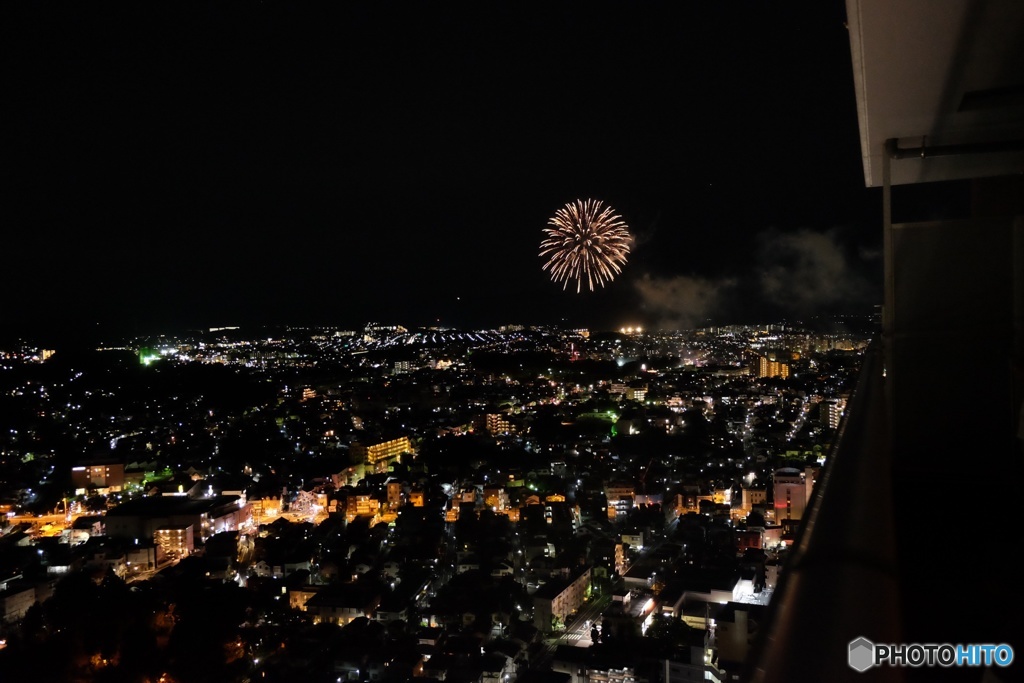 夜景と花火