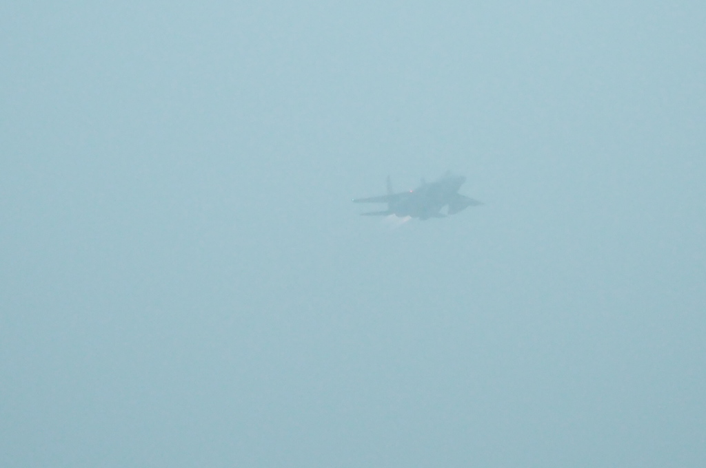 オープニングデモは こんなんでした。