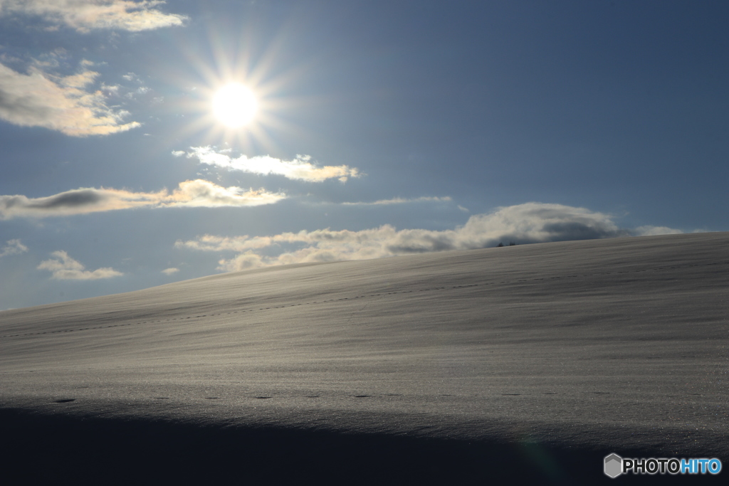 雪原が焼ける用な光