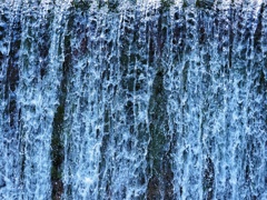 美瑛川の上流 やはり青かった。