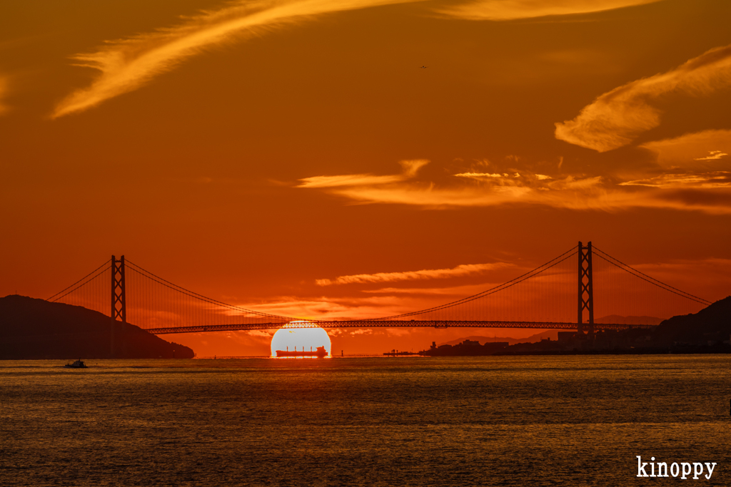 明石海峡大橋 ダルマ夕日3