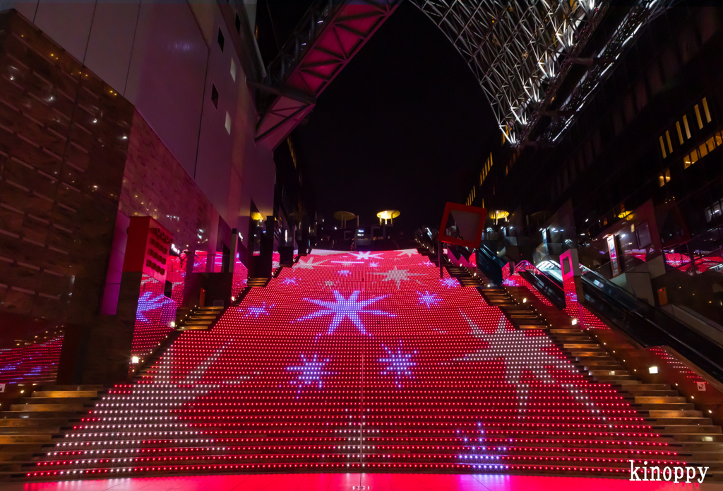 京都駅ビル大階段 イルミネーション 3