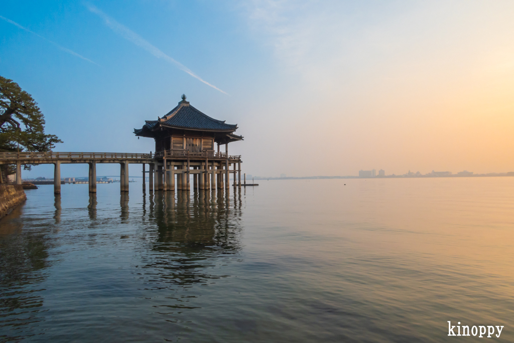 浮見堂 朝景色 3