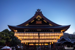 八坂神社 舞殿