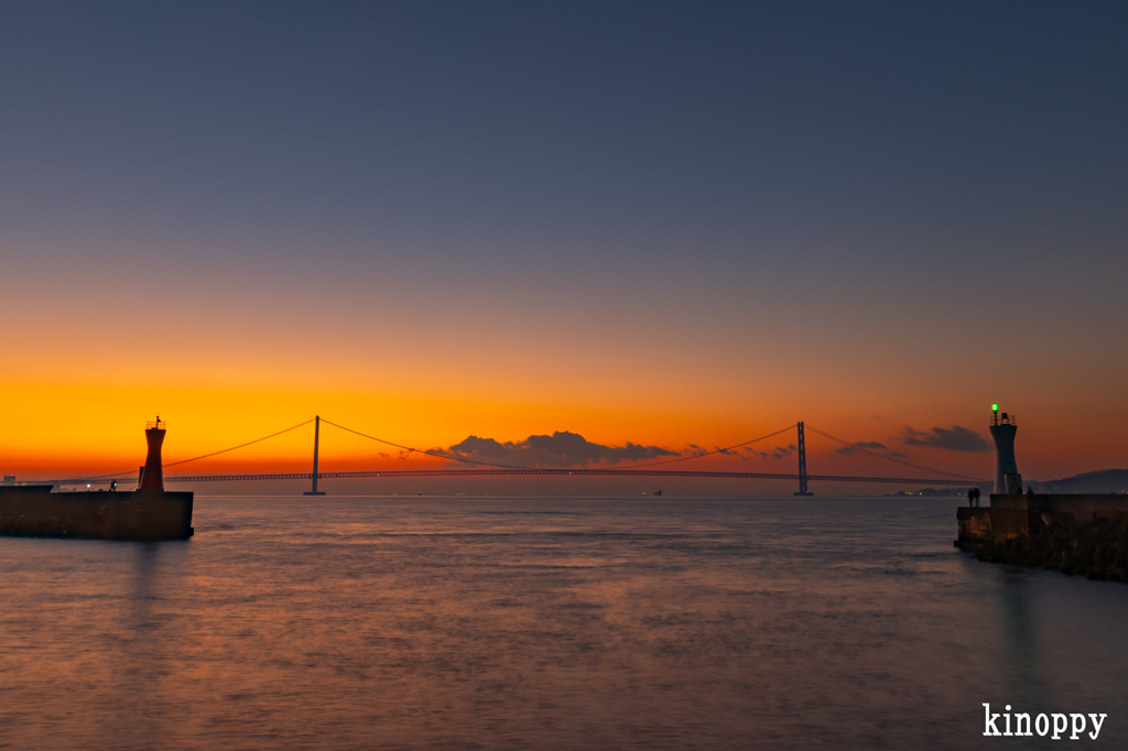 明石港 日の出前 2