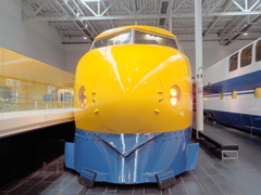922形