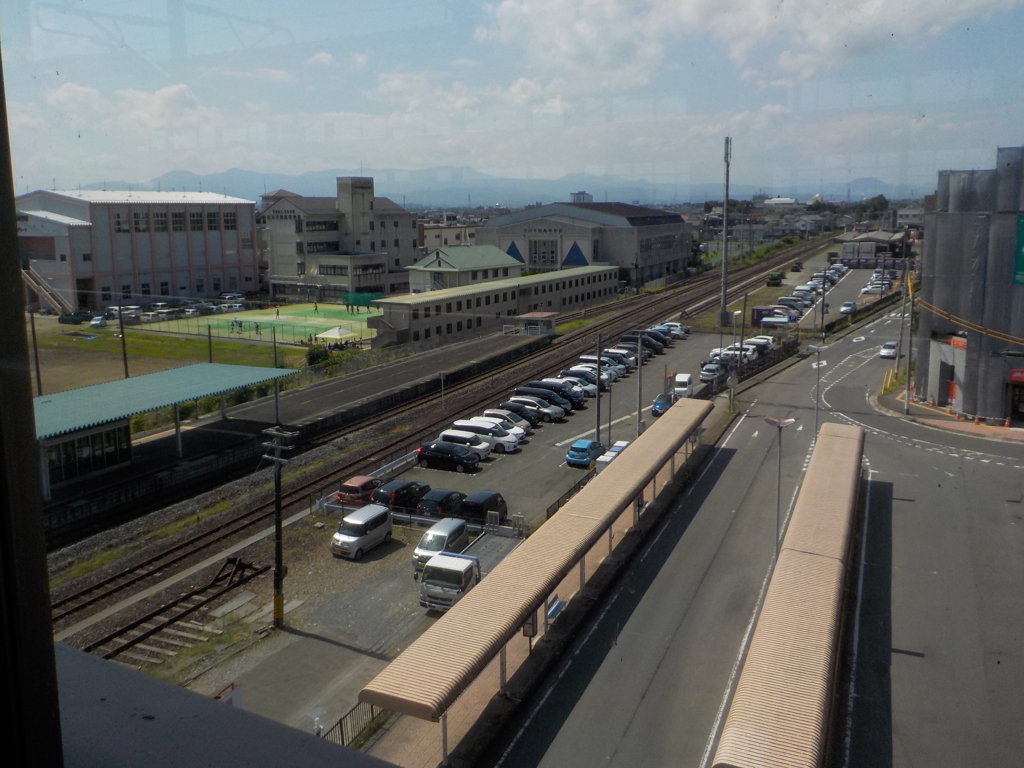 陸羽東線ホーム