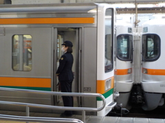 女性車掌