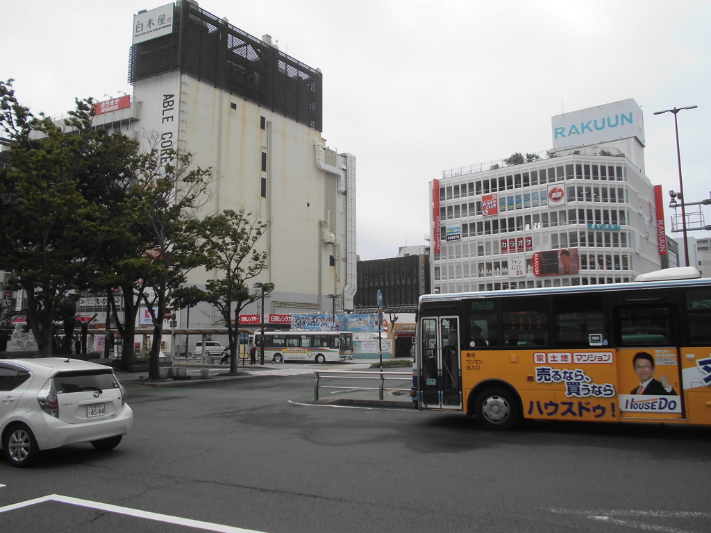 沼津駅前