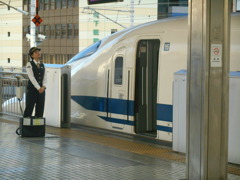 女性運転士
