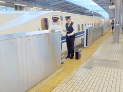 乗務員交代