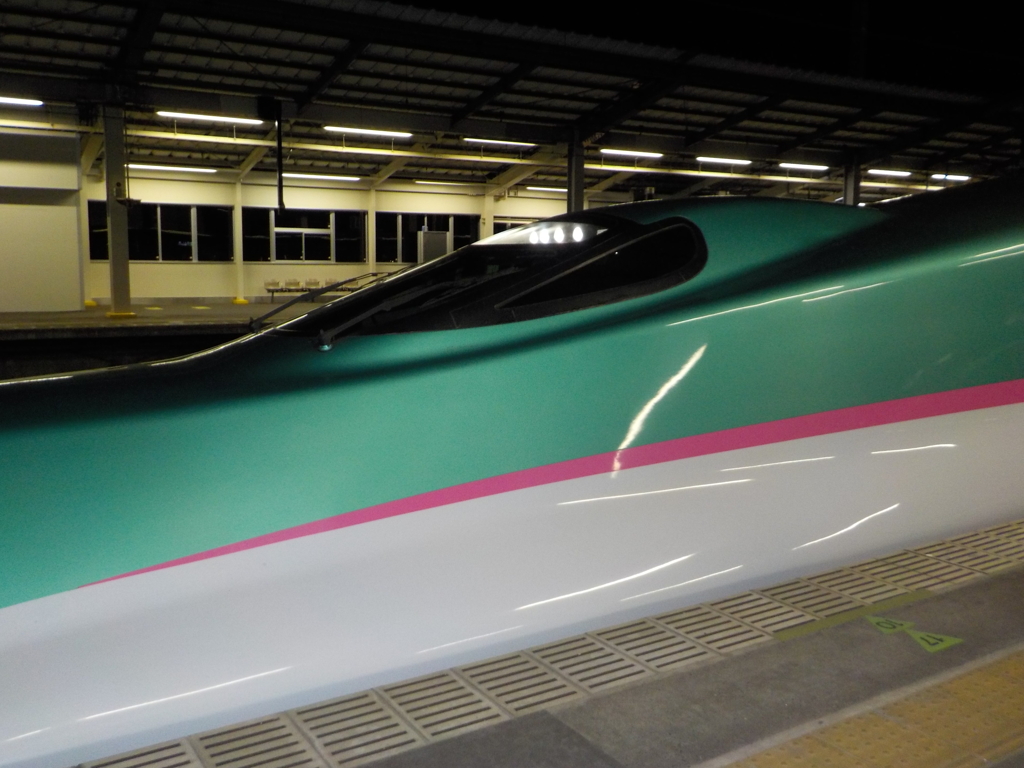 U37
