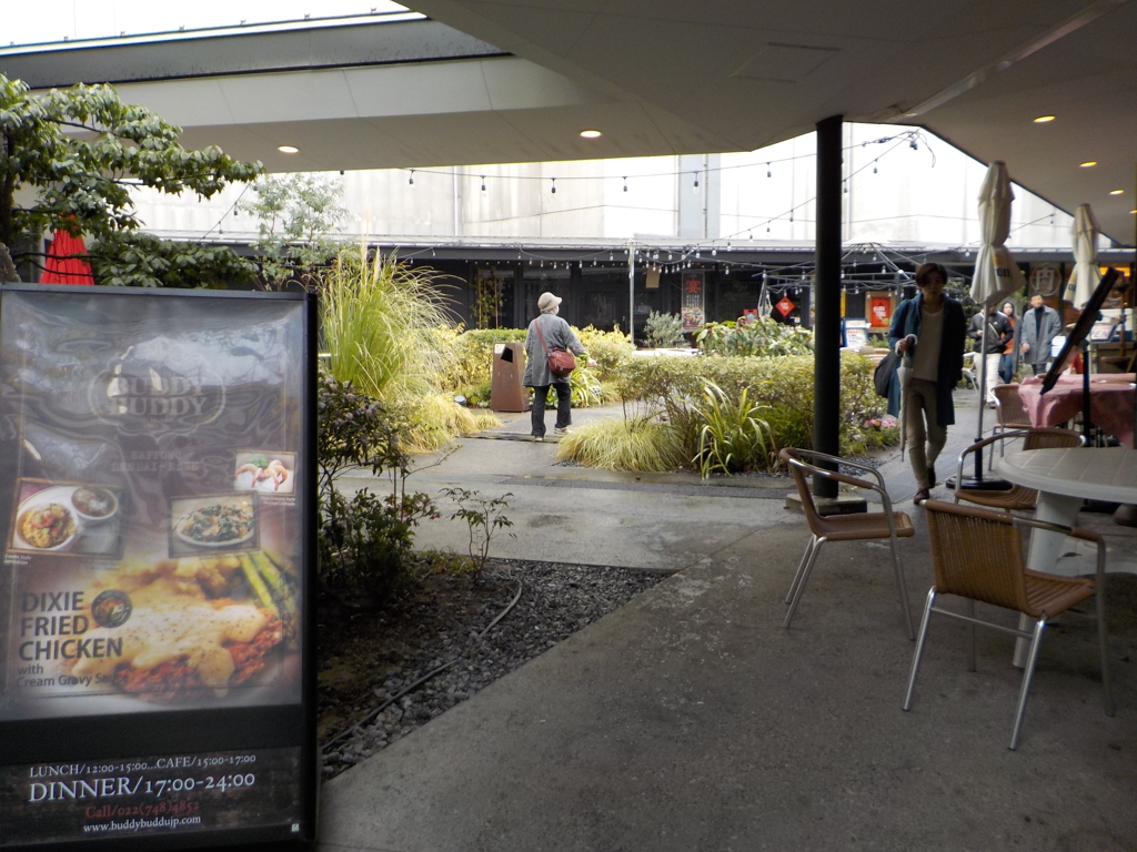 オープンカフェ