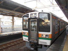 211系 静岡行