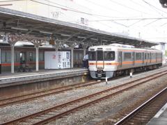 313系 沼津駅