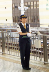 女性運転士
