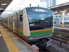 E233系