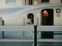女性車掌