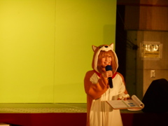 可愛い司会者