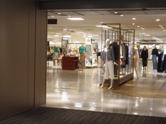 遠鉄百貨店 女性洋服