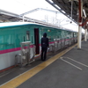 女性駅員