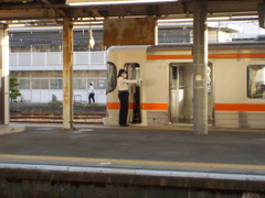 女性車掌